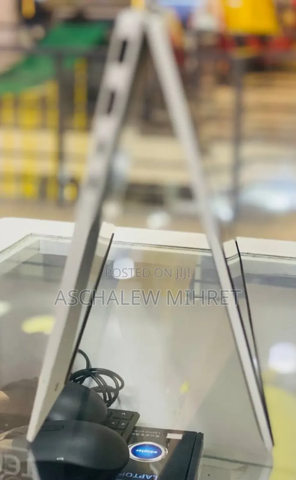 New Laptop HP EliteBook 1040 G8 16GB Intel Core I7 SSD 512GB