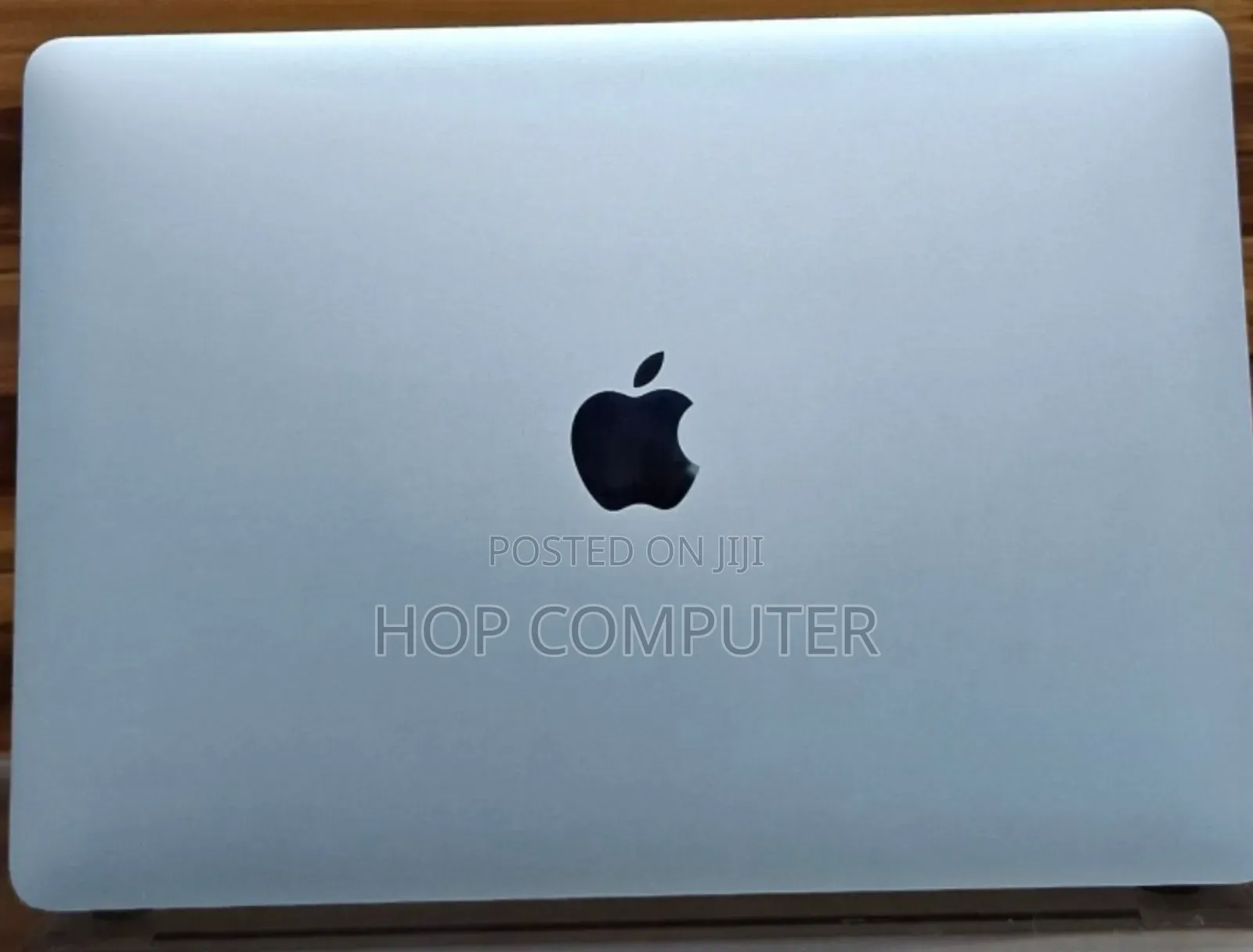 New Laptop Apple MacBook Pro 2019 8GB Intel Core I5 SSD 128GB