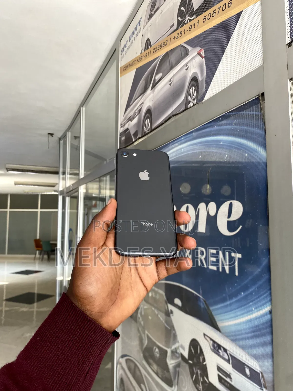 New Apple iPhone 8 64 GB Black