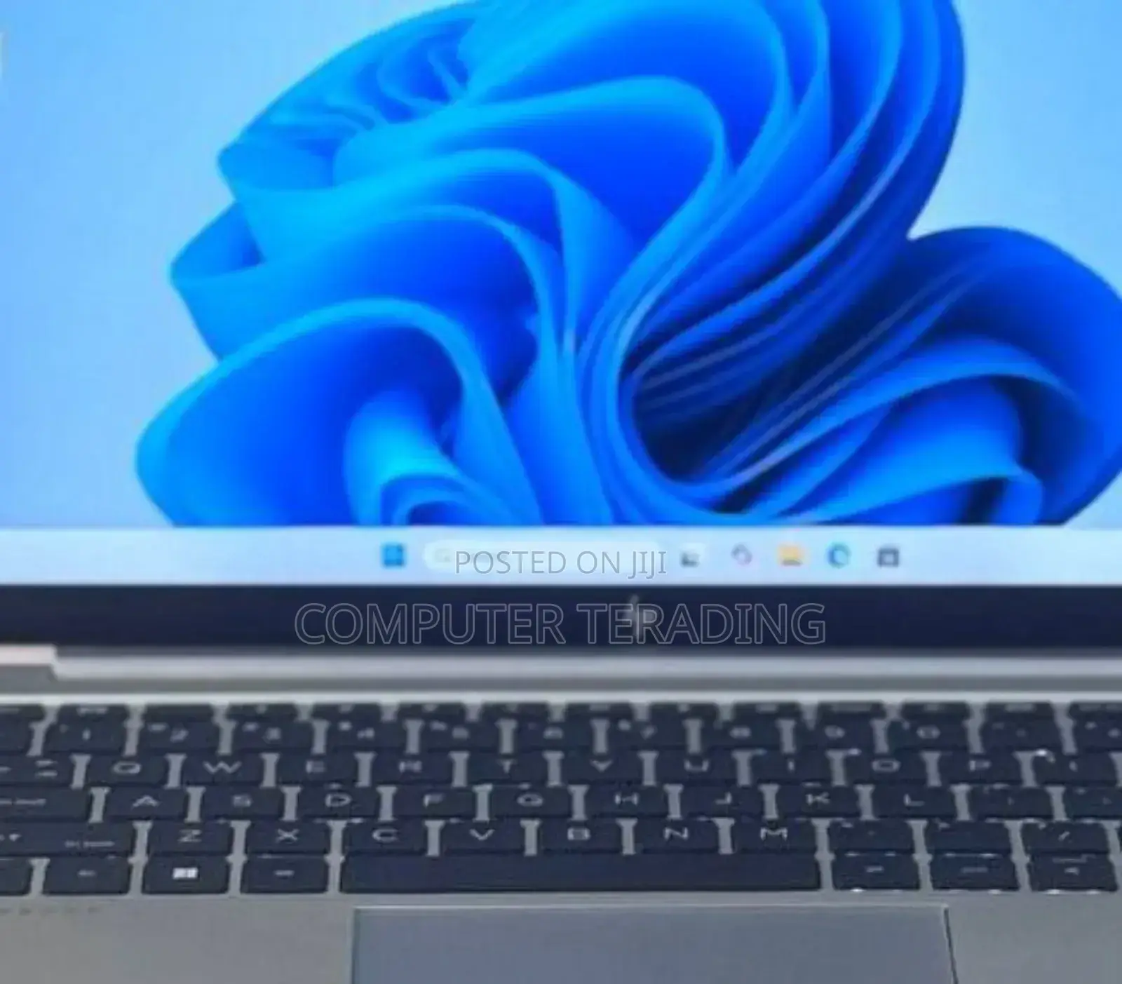 New Laptop HP EliteBook 830 G8 16GB Intel Core i5 SSD 512GB