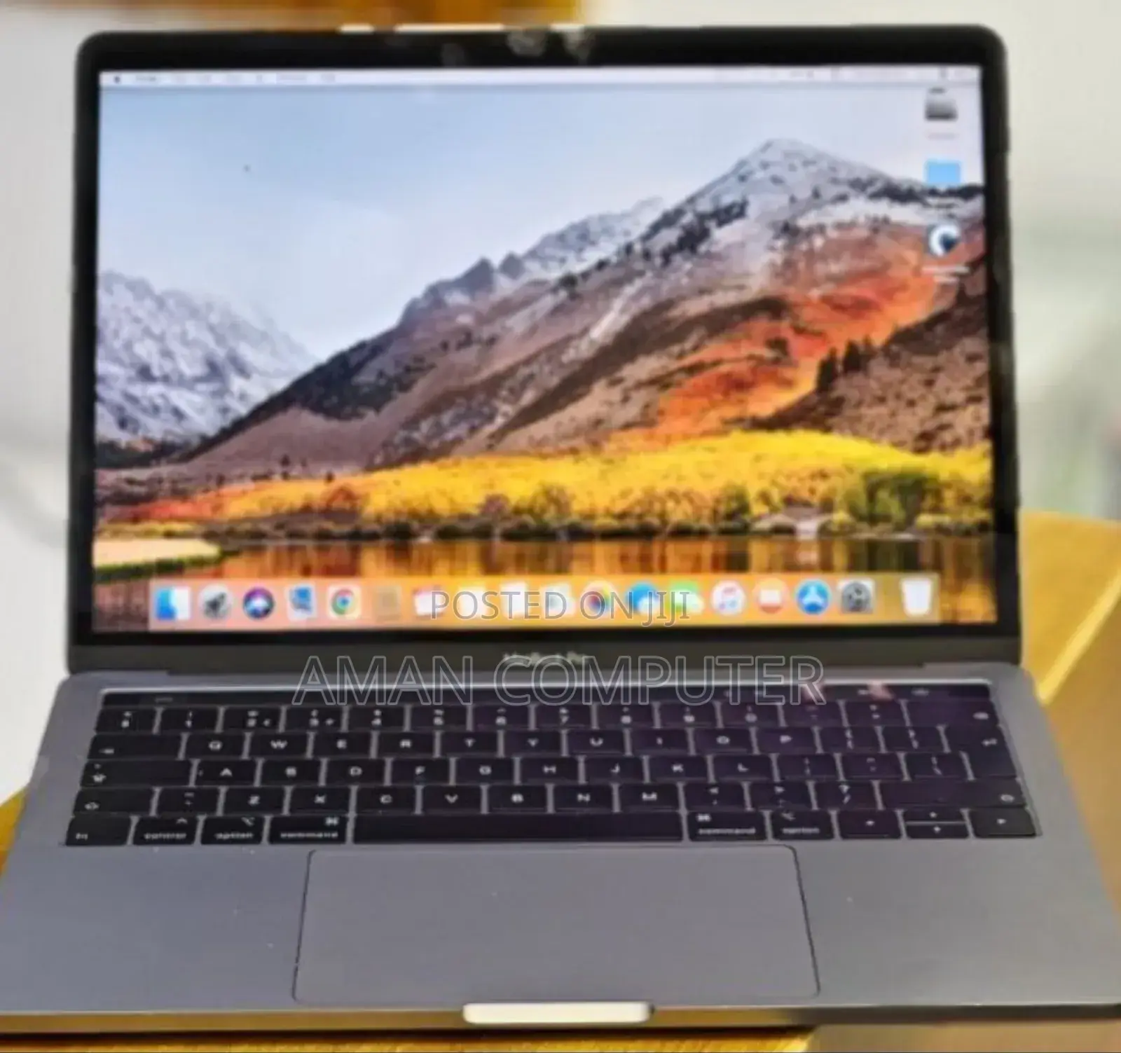 New Laptop Apple MacBook Pro 2019 16GB Intel Core I5 SSD 256GB