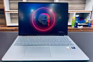 New Laptop Dell Inspiron 16 5620 16GB Intel Core Ultra 7 SSD 1T