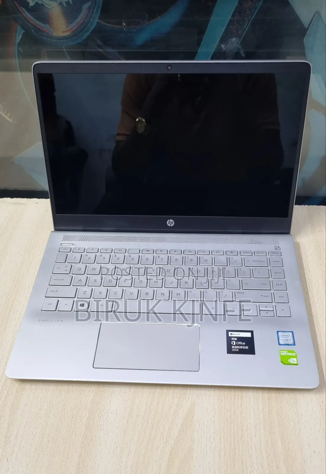 New Laptop HP Pavilion 14 8GB Intel Core I7 SSD 256GB