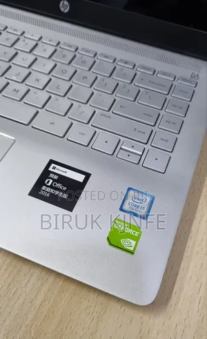 New Laptop HP Pavilion 14 8GB Intel Core I7 SSD 256GB