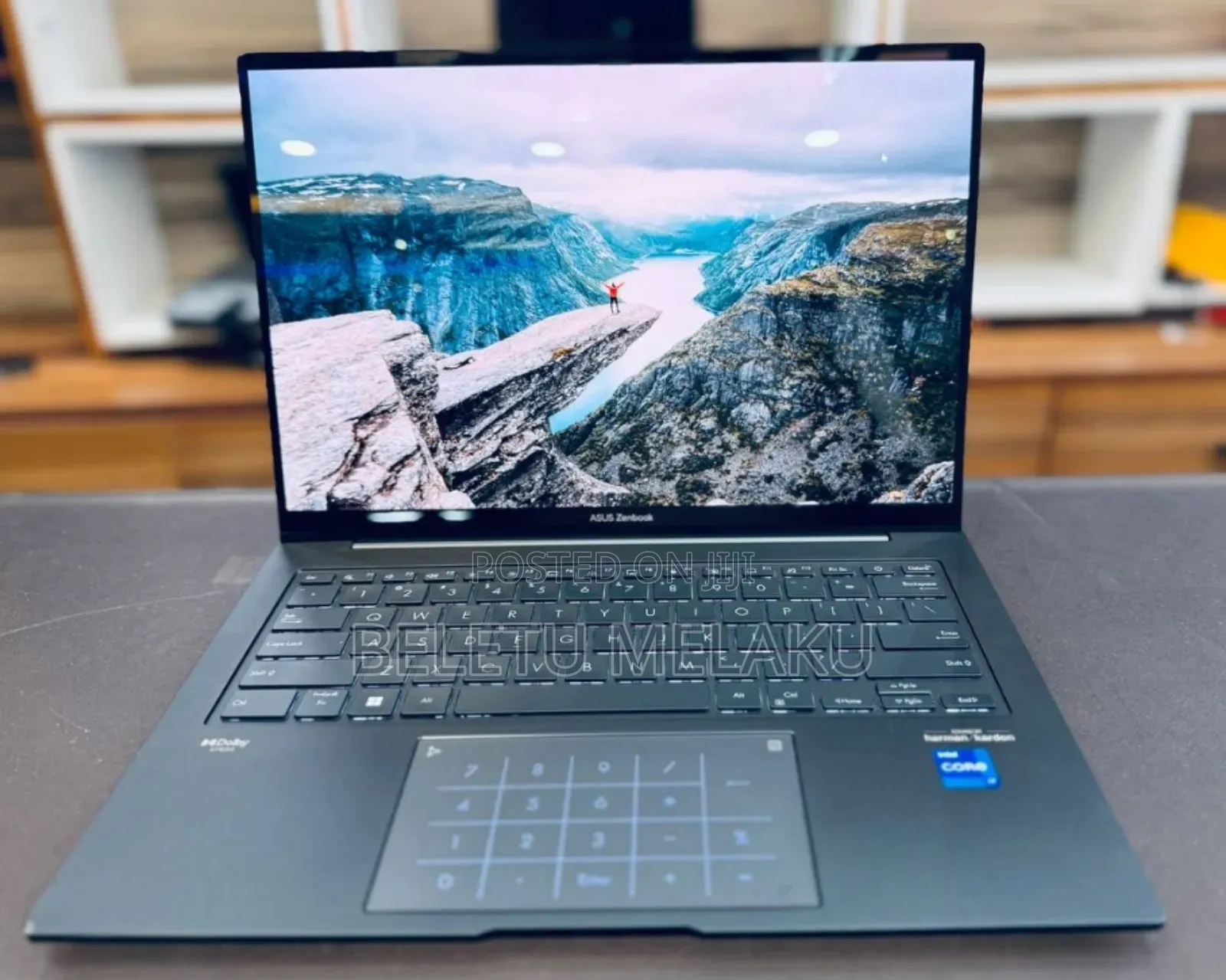 New Laptop Asus Zenbook 14 UX434 16GB Intel Core I7 SSD 512GB