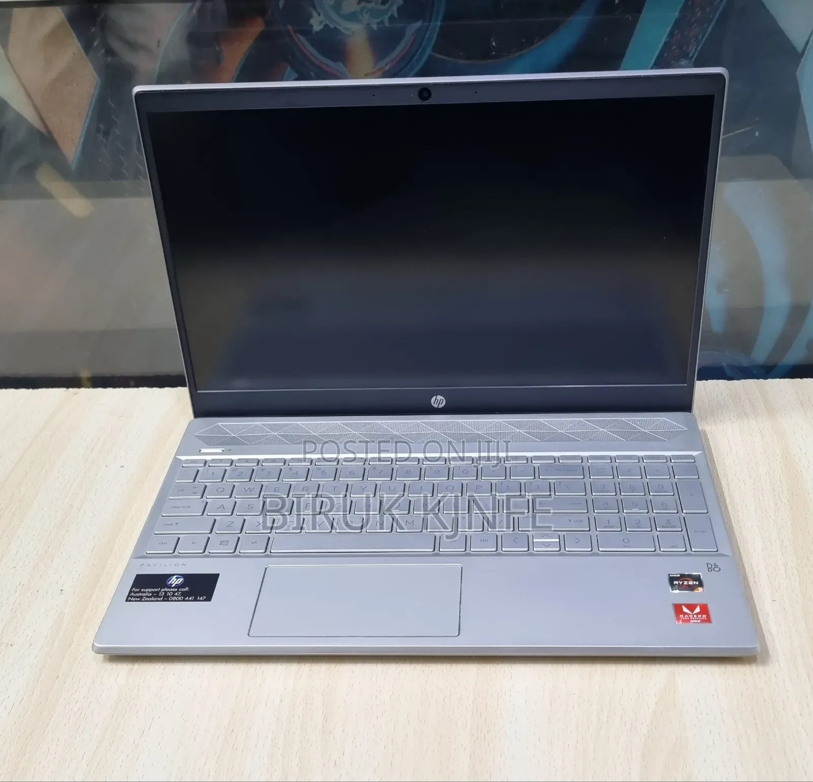 New Laptop HP Pavilion 15 8GB AMD Ryzen 5 SSD 256GB