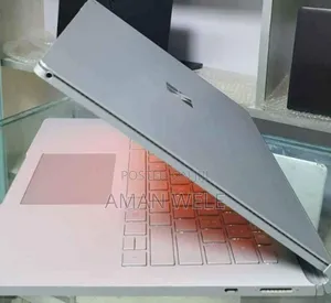 New Laptop Microsoft Surface 16GB Intel Core I7 SSD 256GB