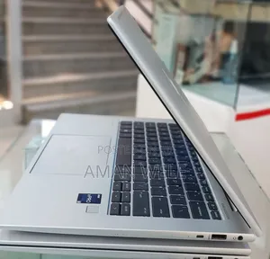 New Laptop HP EliteBook 840 G9 16GB Intel Core I5 SSD 512GB