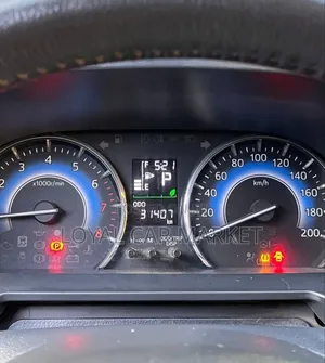 Toyota Rush 2021 Silver