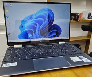 New Laptop HP Spectre 16GB Intel Core I7 SSD 1T