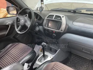 Toyota RAV4 2001 Gray