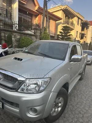 Toyota Hilux 2.5 D-4D Double Cab 4x4 SRX 2007