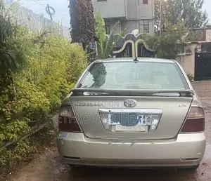 Toyota Corolla 1.4 VVT-i 2007 Gold