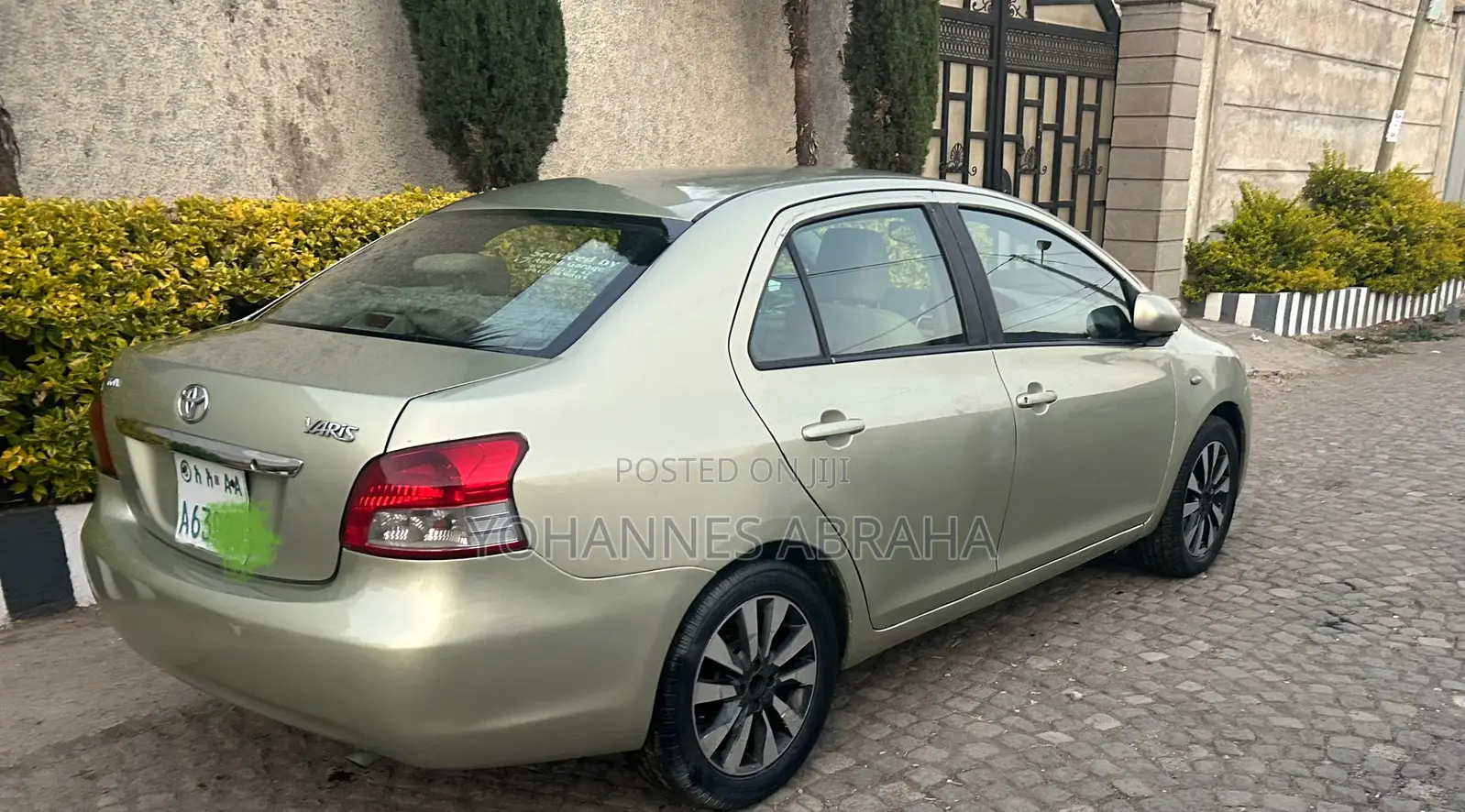 Toyota Belta 2007 Beige