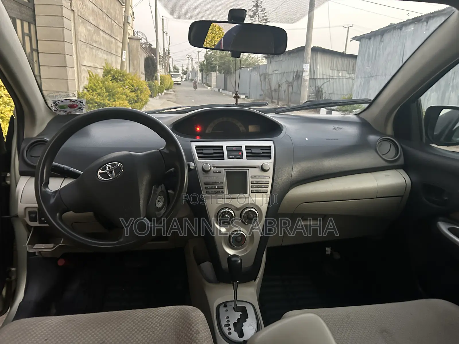 Toyota Belta 2007 Beige