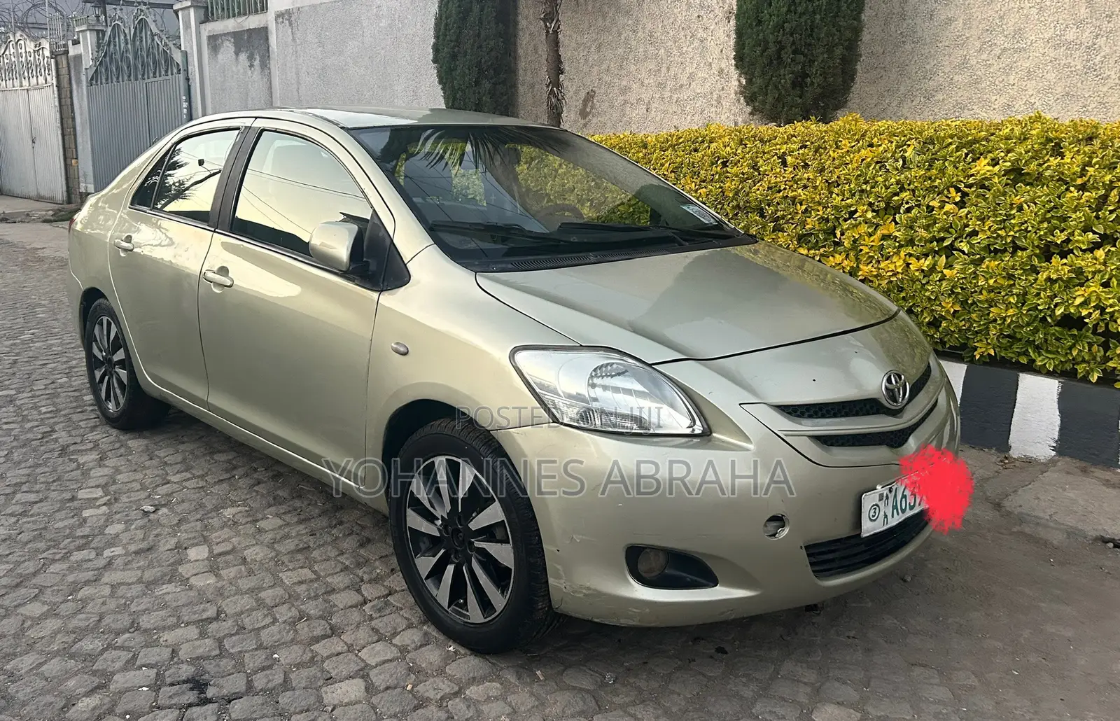 Toyota Belta 2007 Beige