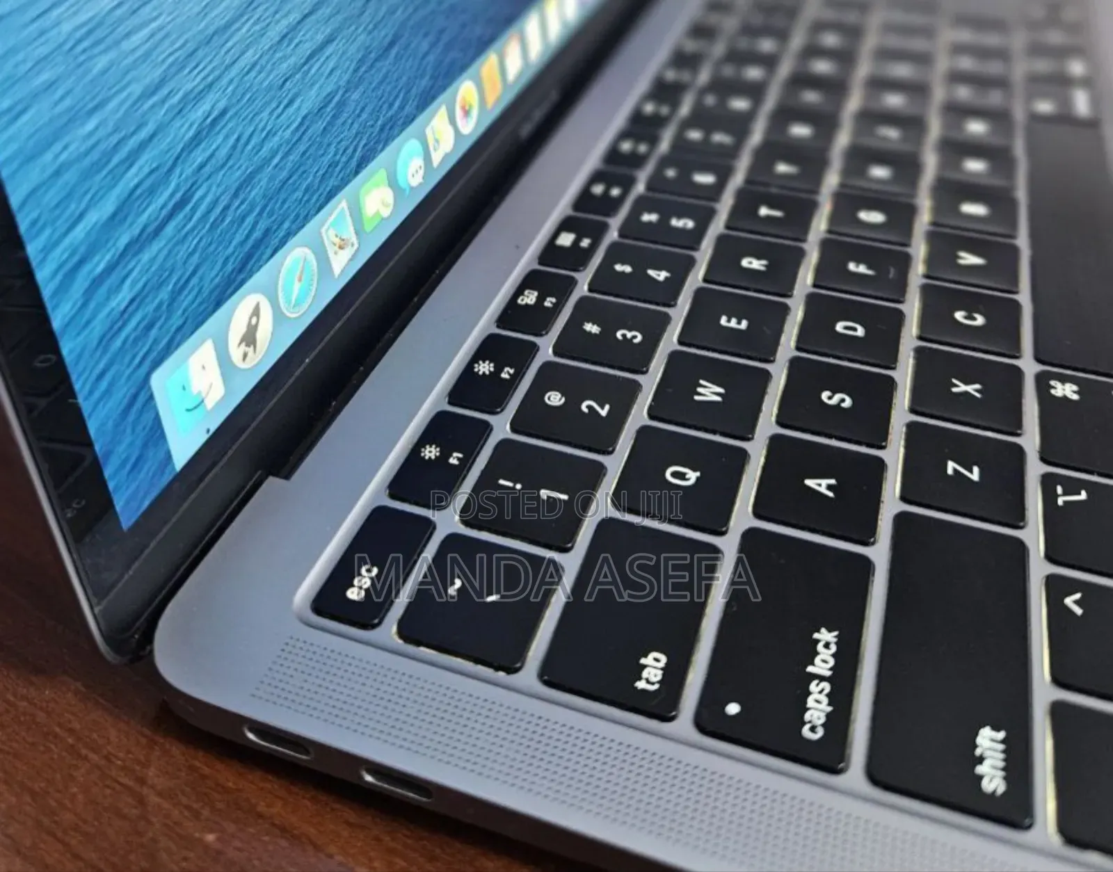 New Laptop Apple MacBook Air 2019 8GB Intel Core I5 SSD 128GB