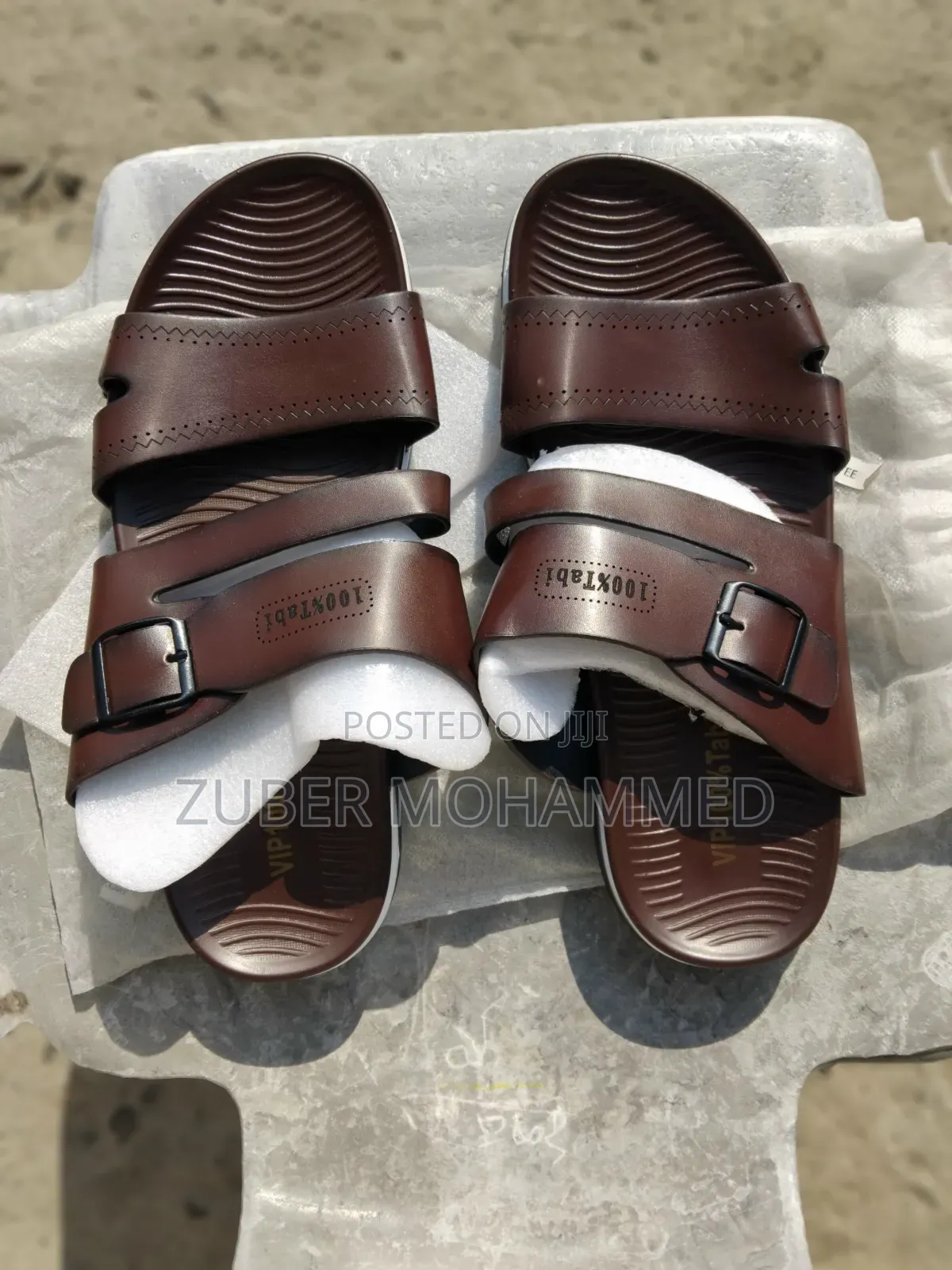 Vip100 Sandals