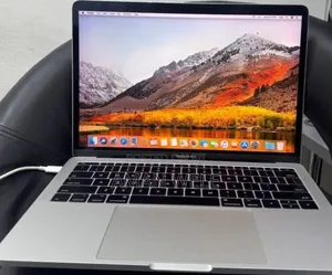 New Laptop Apple MacBook Pro 2017 8GB Intel Core I5 SSD 128GB