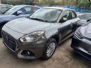 New Suzuki Dzire 2023 Silver