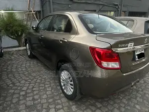 Suzuki Dzire 2022 Gray