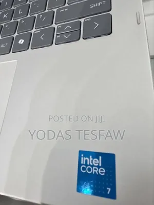 New Laptop HP OmniBook 5 14" 16GB Intel Core I7 SSD 512GB