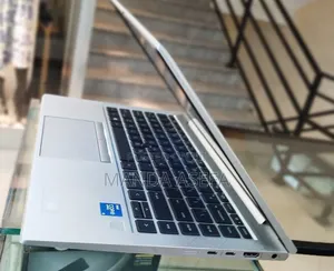 New Laptop HP EliteBook 840 G8 16GB Intel Core I5 SSD 512GB