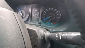 Toyota Hilux 2021 Silver