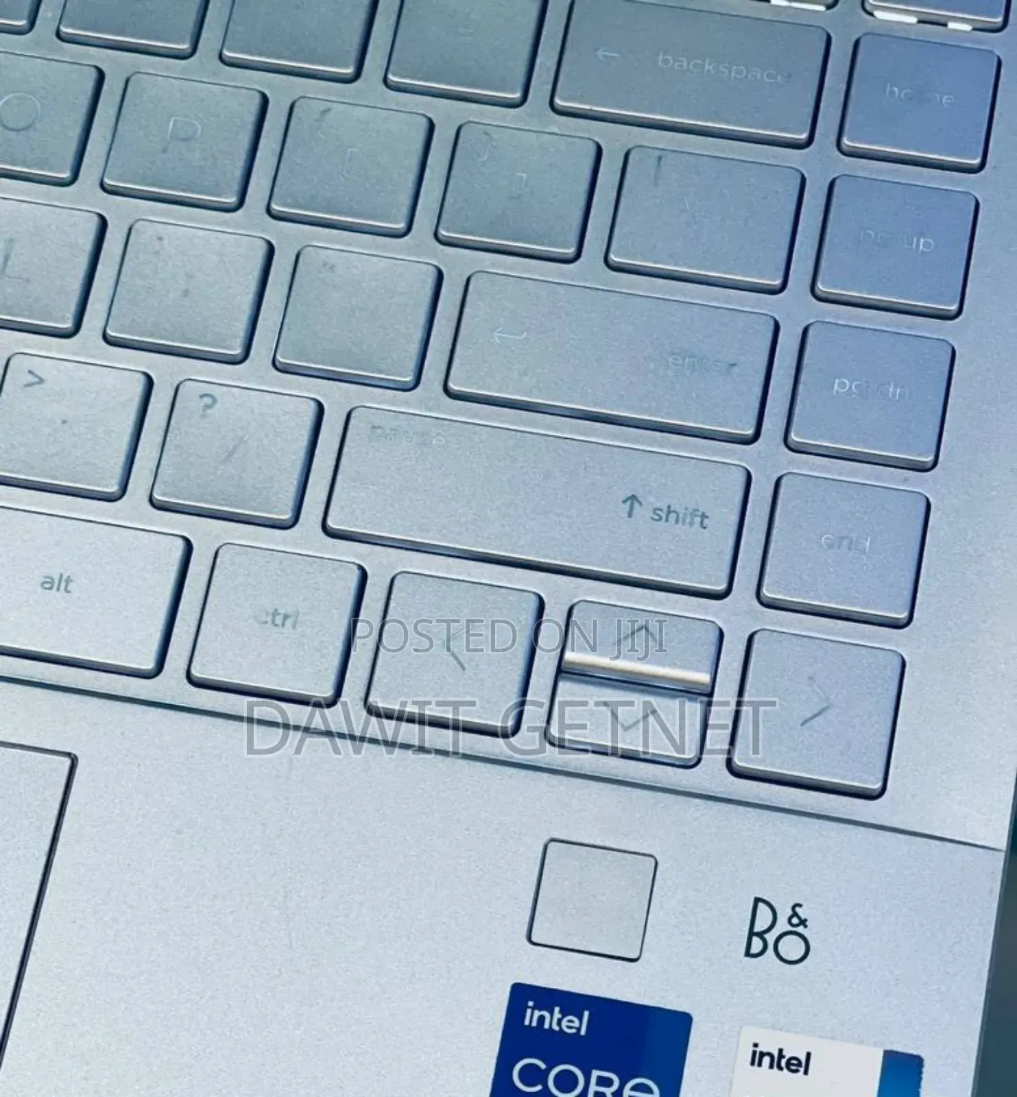 New Laptop Dell Inspiron 15 8GB Intel Core I7 SSD 1T