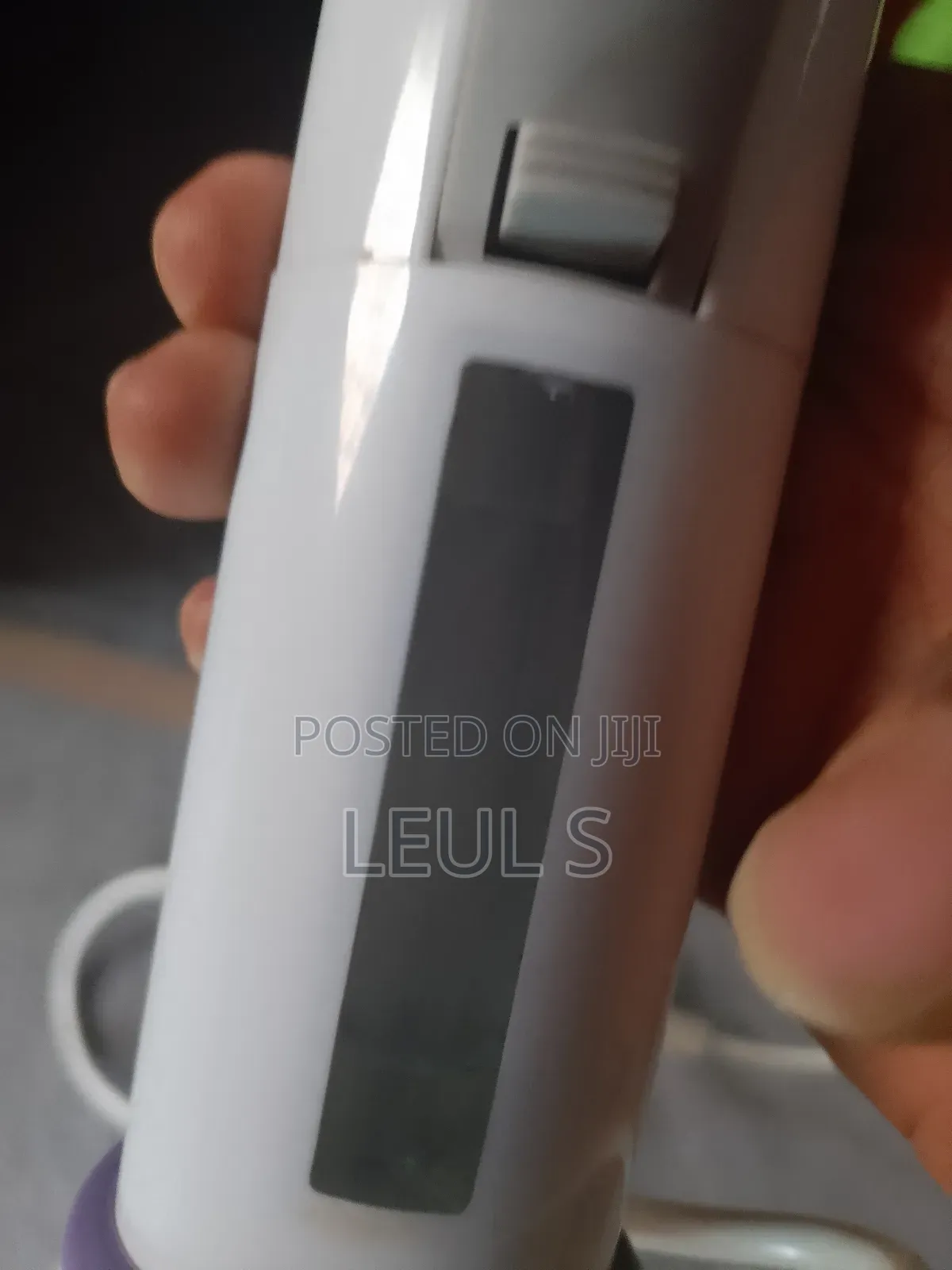 Steam Iron ስቲም ካውያ