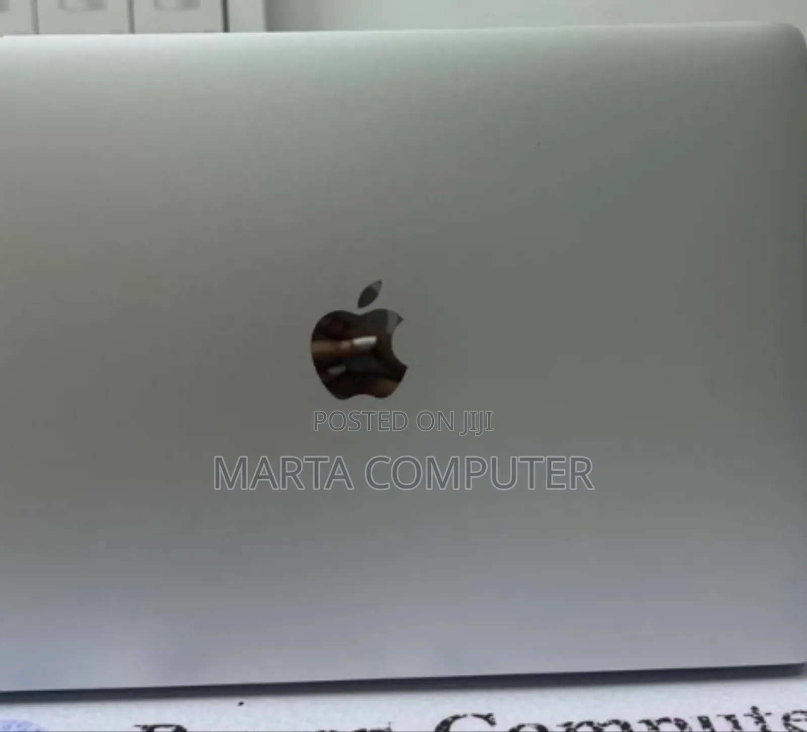 New Laptop Apple MacBook Pro 8GB Intel Core I5 SSD 128GB