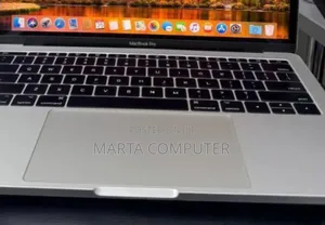 New Laptop Apple MacBook Pro 8GB Intel Core I5 SSD 128GB
