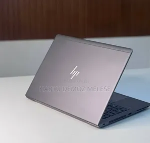 New Laptop HP ZBook Studio X360 15 G6 16GB Intel Core I7 SSD 512GB