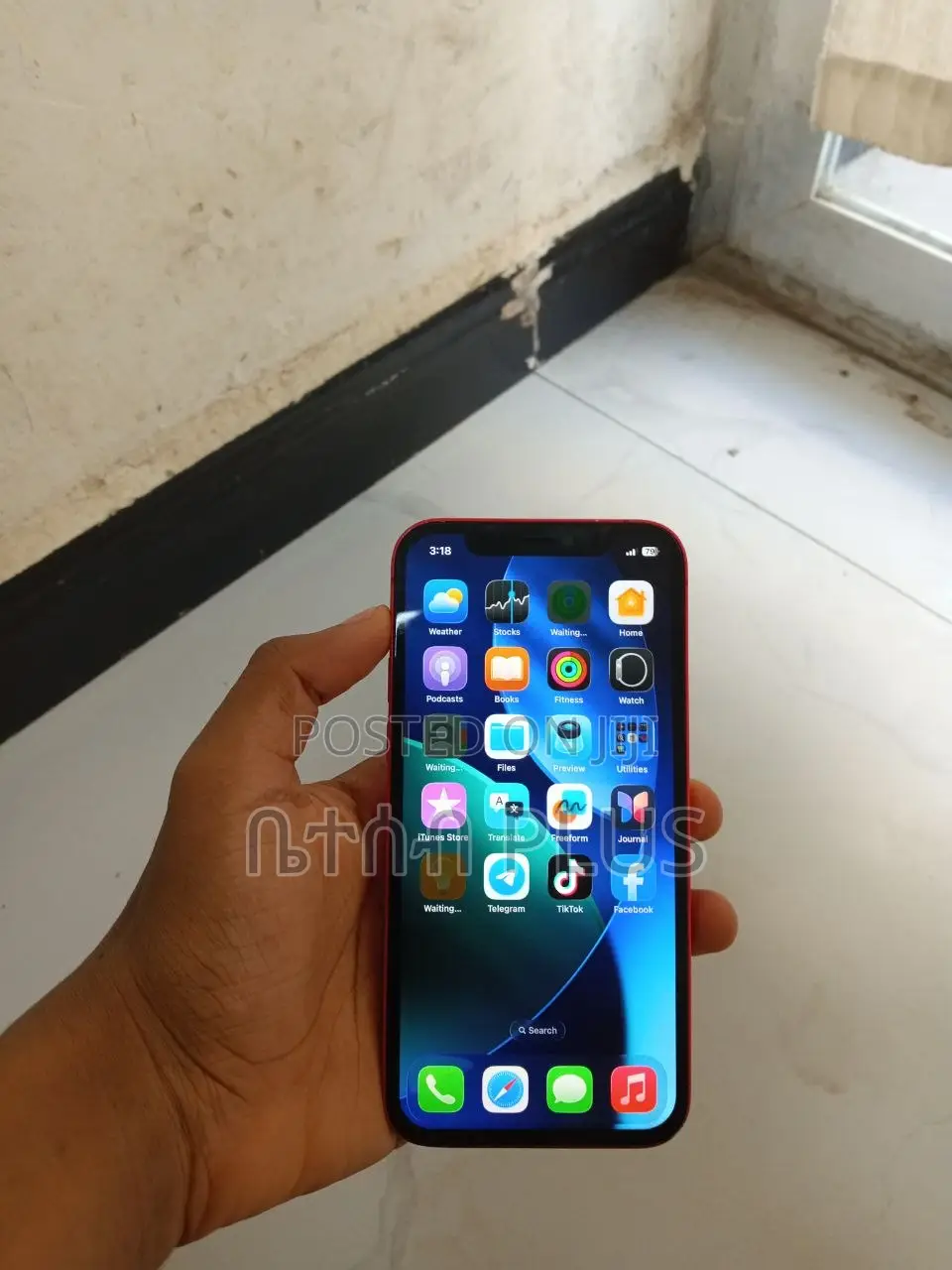 New Apple iPhone 12 64 GB Red