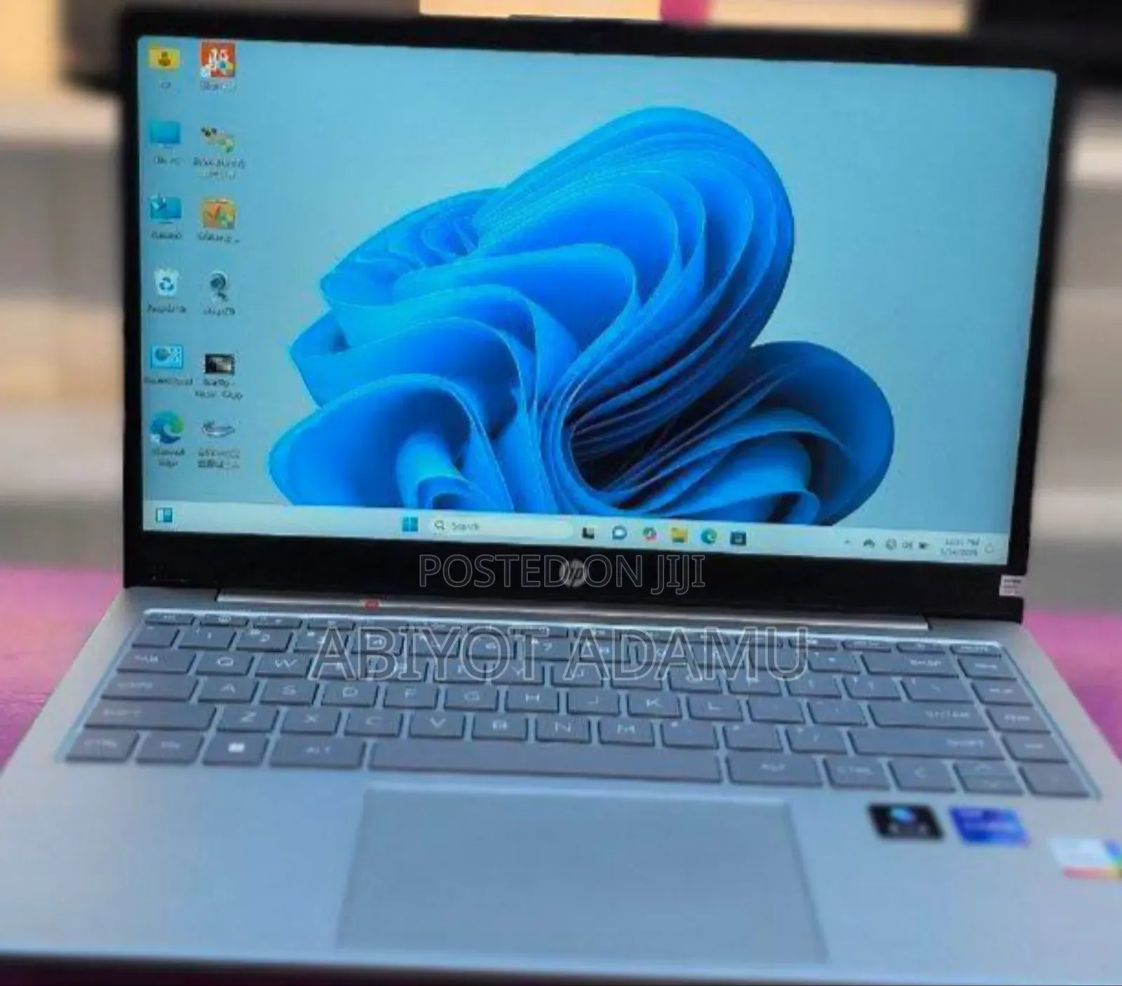 New Laptop HP Stream Notebook 16GB Intel SSD 512GB