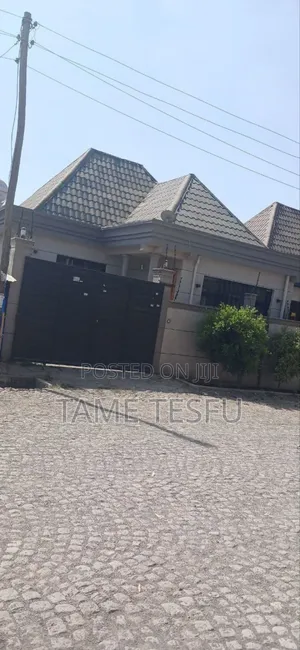 Furnished 3bdrm Villa in ሰሚት ኮፓዉንድ ዉስጥ, Bole for sale