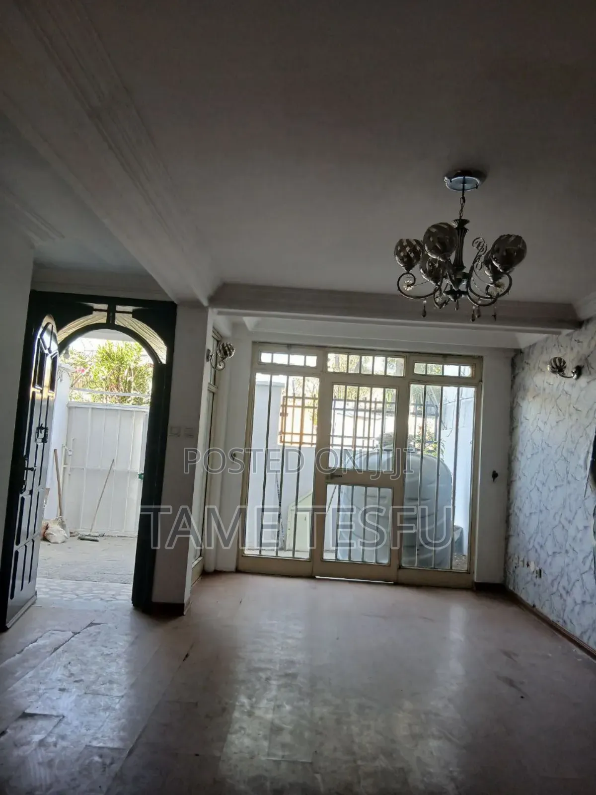 Furnished 5bdrm House in ፍጋ, Bole for sale