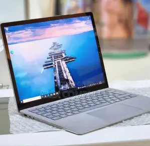 New Laptop Microsoft Surface Laptop 3 16GB Intel Core I7 SSD 256GB
