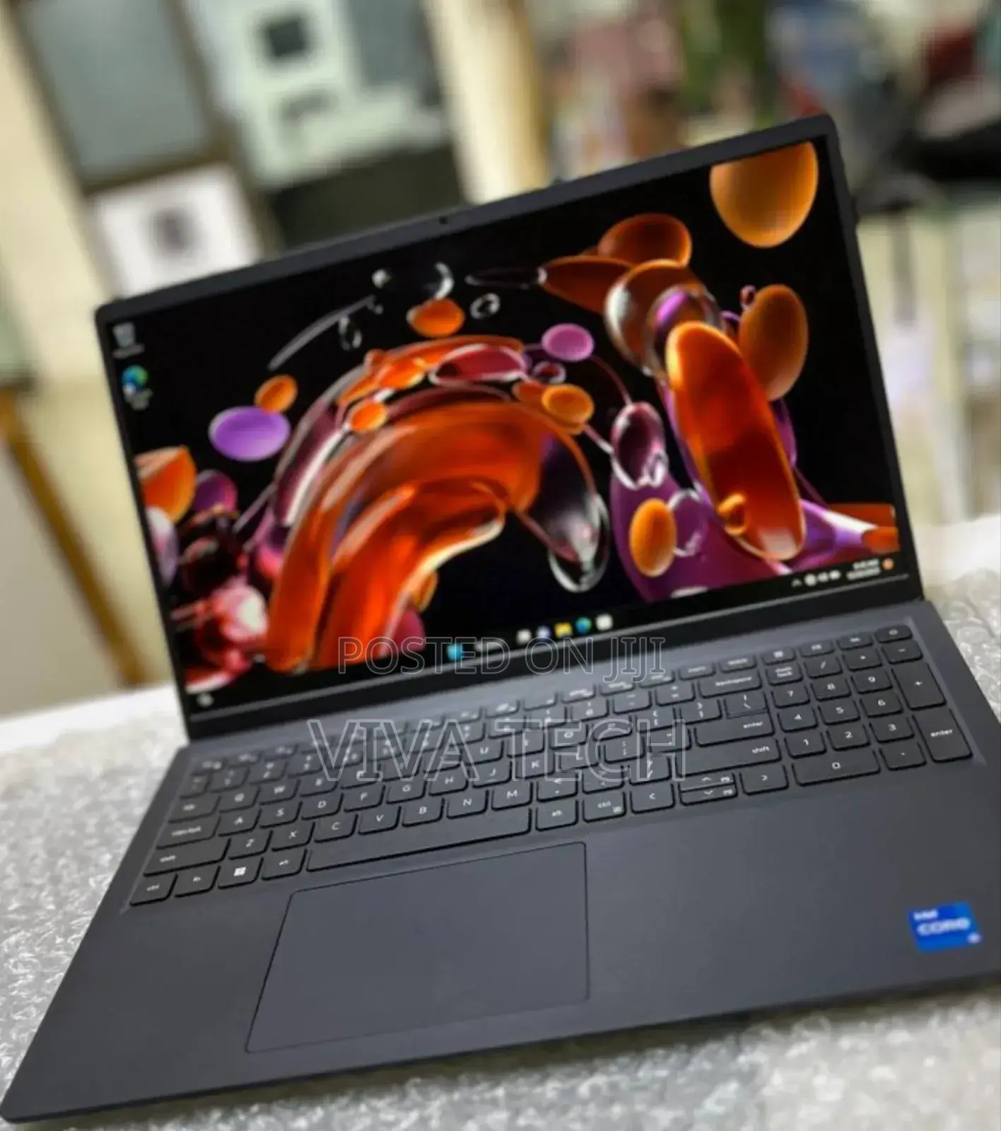 New Laptop Dell Vostro 3520 16GB Intel Core I5 SSD 512GB