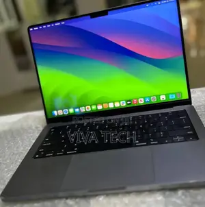 New Laptop Apple MacBook Pro M1 16GB Apple M1 Pro SSD 512GB