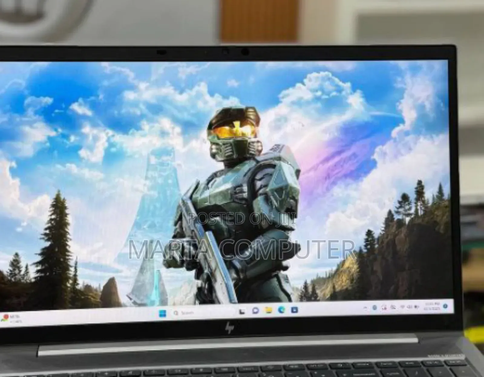 New Laptop HP ZBook Firefly G8 16GB Intel Core I7 SSD 512GB