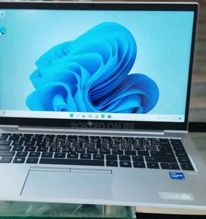 New Laptop HP EliteBook 840 G8 16GB Intel Core I5 SSD 512GB