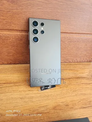 New Samsung Galaxy S24 Ultra 256 GB Black