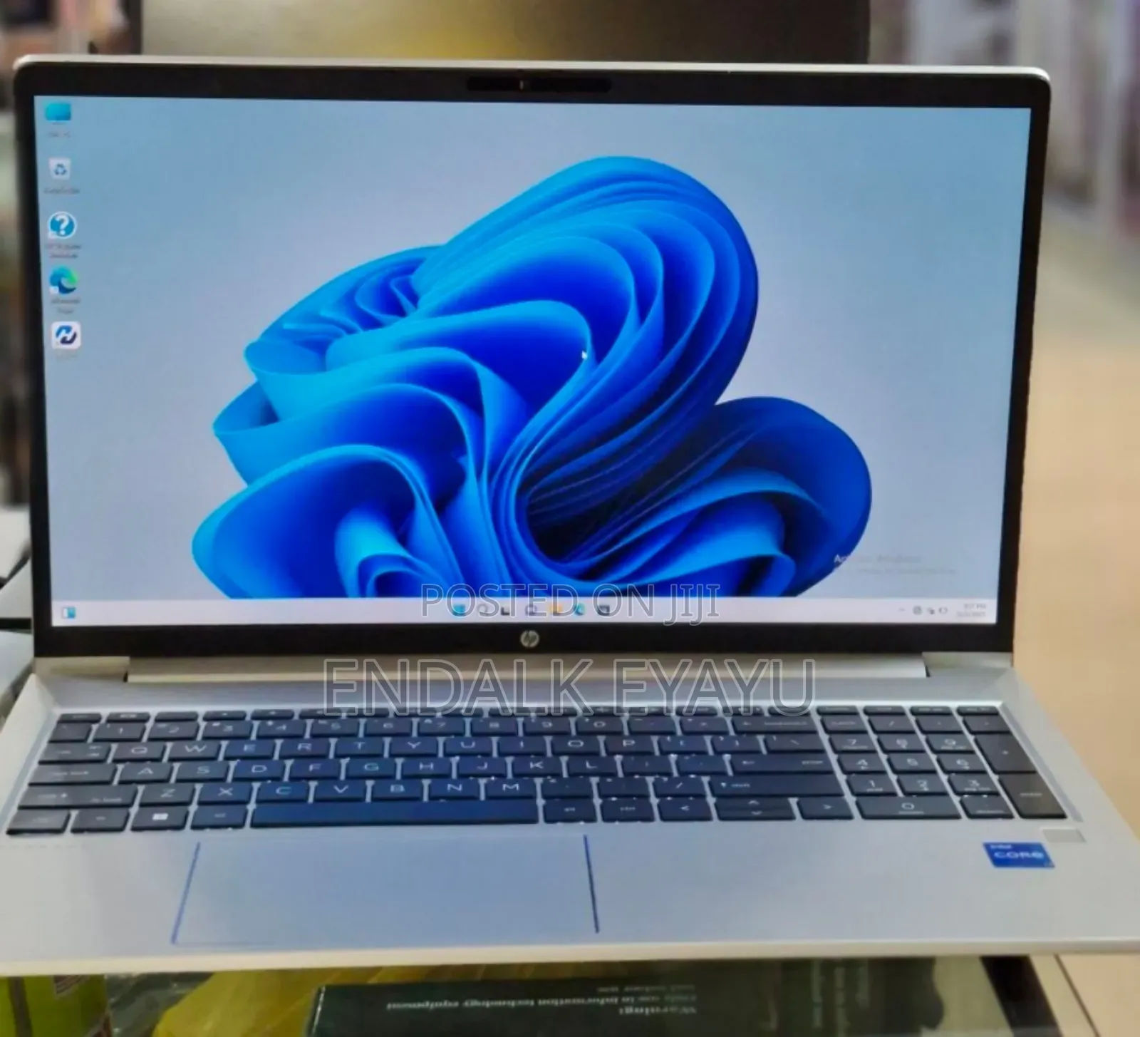 New Laptop HP 16GB Intel Core I7 SSD 512GB