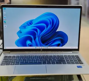 New Laptop HP 16GB Intel Core I7 SSD 512GB