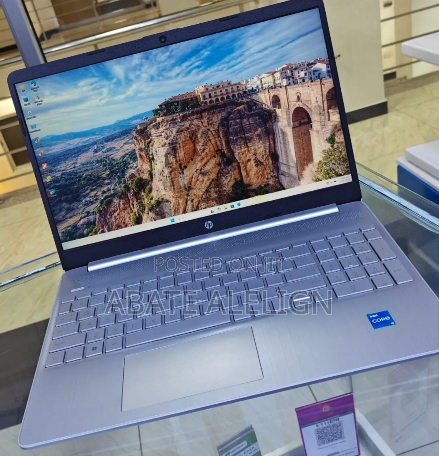 New Laptop HP Stream Notebook 16GB Intel Core I5 SSD 512GB