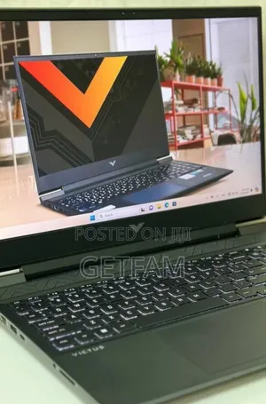 New Laptop HP Victus 16 16GB Intel Core I7 SSD 512GB