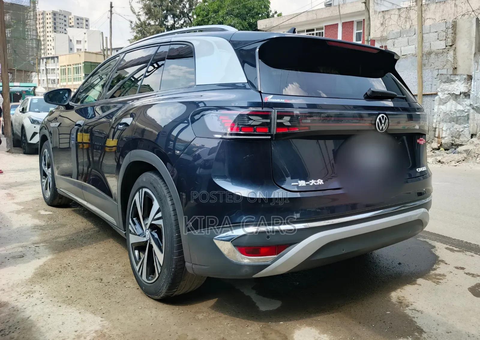 Volkswagen ID.6 2023 Blue