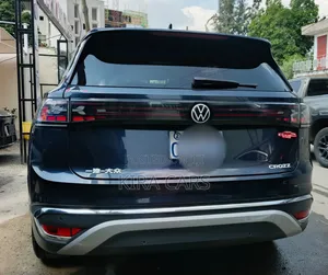 Volkswagen ID.6 2023 Blue