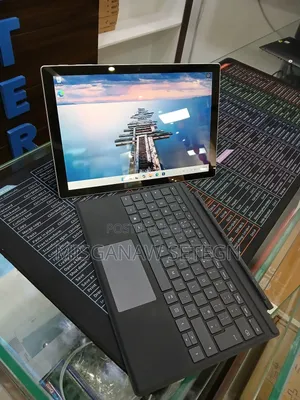 New Laptop Microsoft Surface Pro 7 8GB Intel Core I5 SSD 256GB